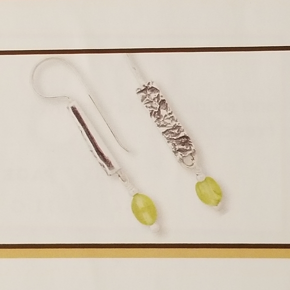 Silpada Sterling Silver & Peridot Earrings - Picture 4 of 8